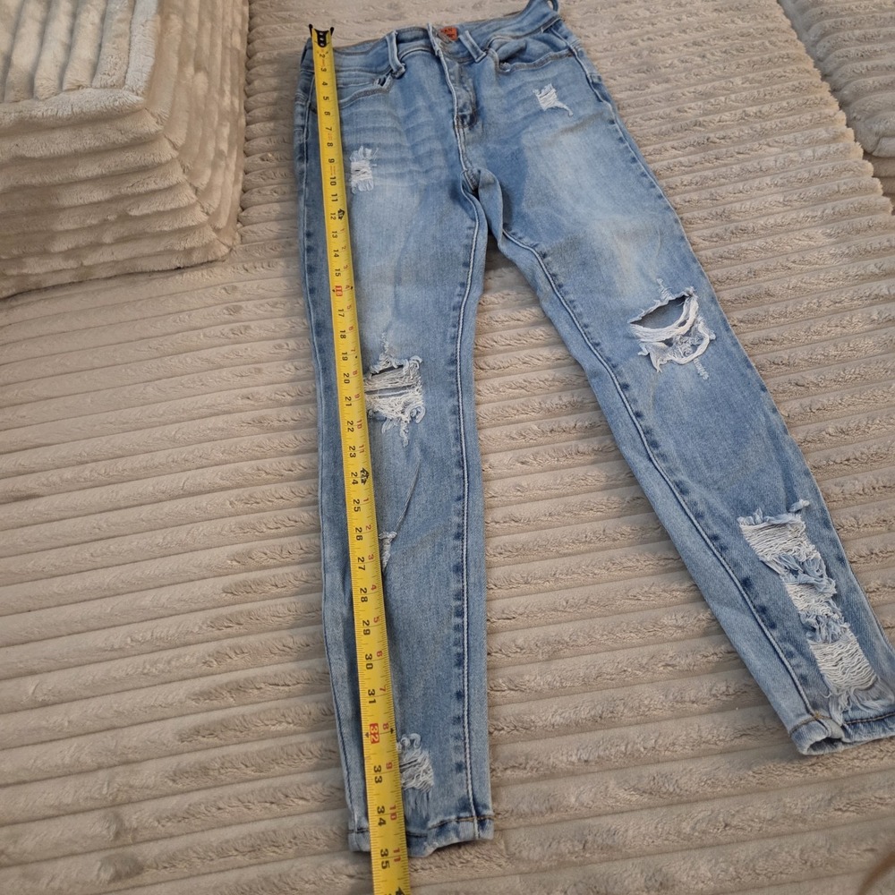 Wax Jean Butt I Love You Distressed Skinny Jeans Size 3/26 Light Wash Ripped - Picture 5 of 10